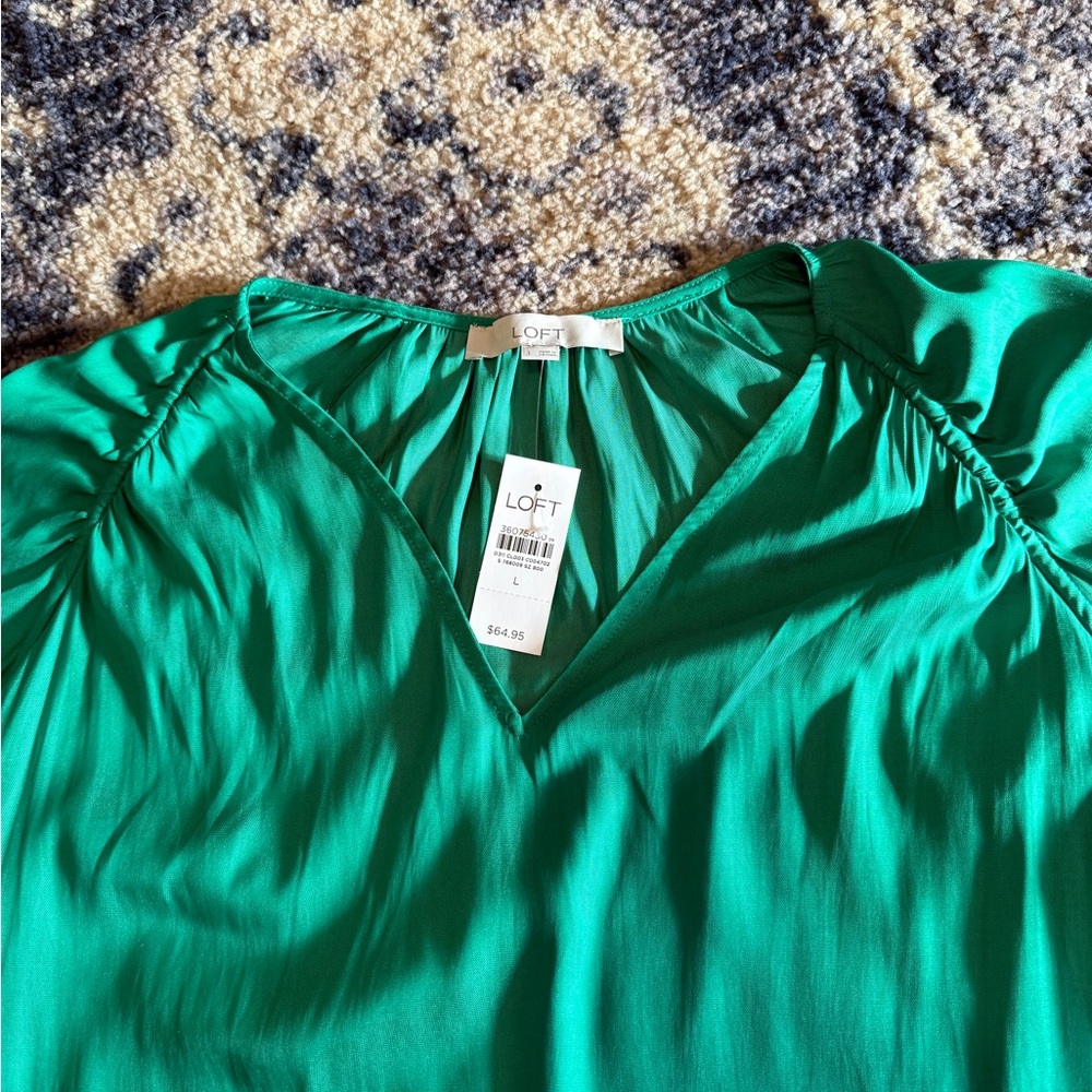 LOFT Blouse - Picture 2 of 3